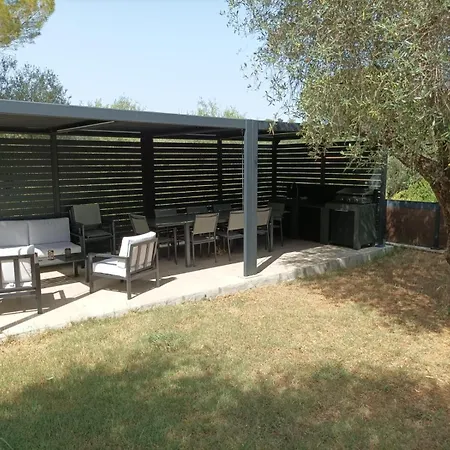 12 Personnes Piscine Climatisation Cote D' Azur